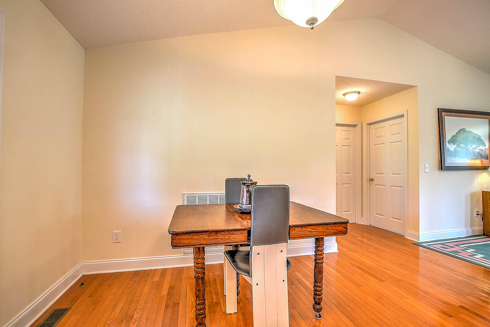 635 McInturff Road Telford, TN 37690 - Photo 6 of 25 635 McInturff-27