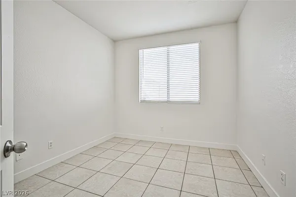 $2,380 | 4823 Sangay Way, Las Vegas, NV 89147