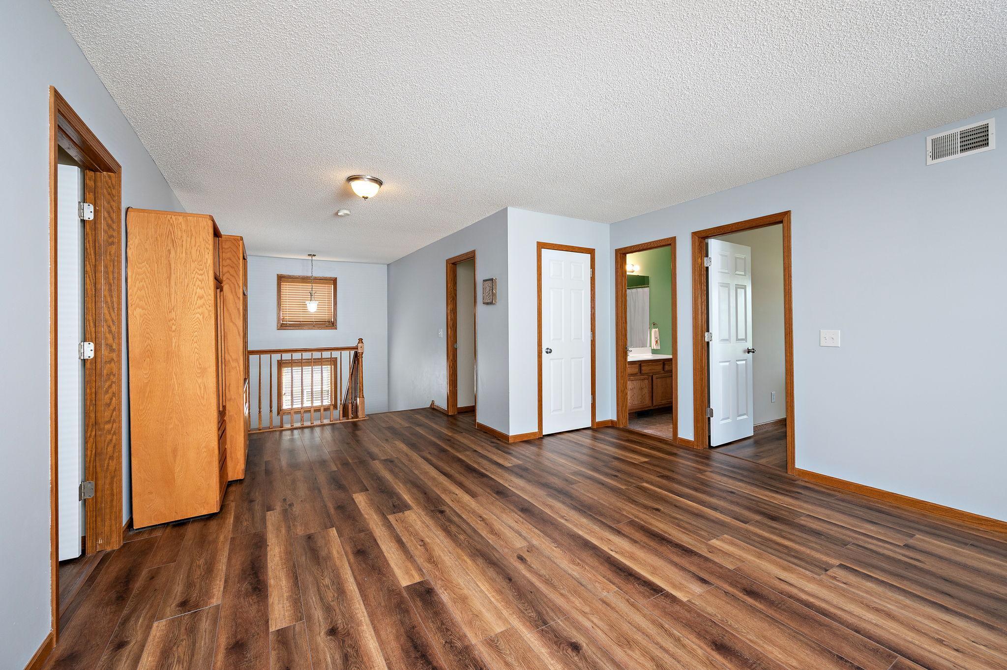 11501 20th Street Northeast St. Michael, MN 55376 - Photo 17 of 35