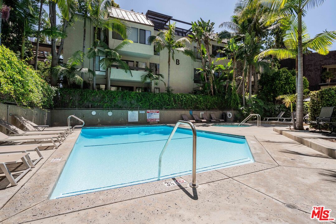 950 North Kings Road, Unit 216 West Hollywood, CA 90069 - Photo 15 of 19