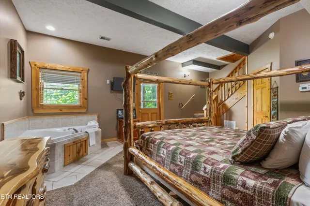 $449,900 | 1613 Misty Hollow Road, Gatlinburg, TN 37738