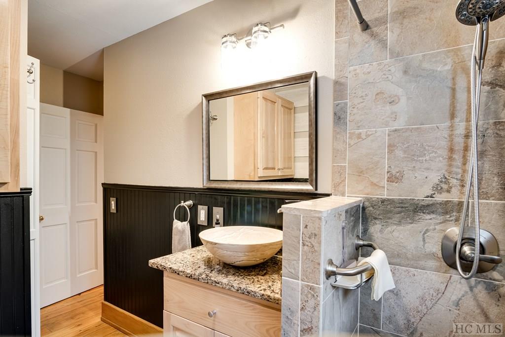 7390 Wayah Road Franklin, NC 28734 - Photo 25 of 66 Gallery Image 25