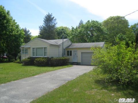 3330 Wells Road Peconic, NY 11958 - Photo 1 of 1 Gallery Image 1