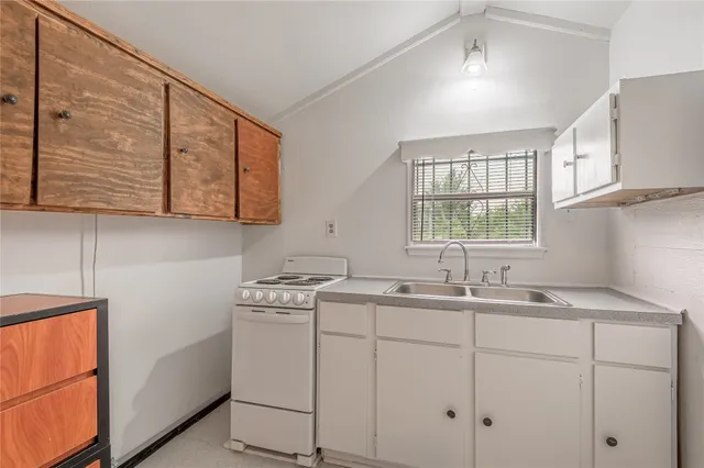 $600 | 128 Johnnie Street, Trinity, TX 75862