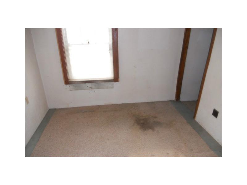 1120 Mitthoeffer Road Indianapolis, IN 46229 - Photo 3 of 9 Gallery Image 3