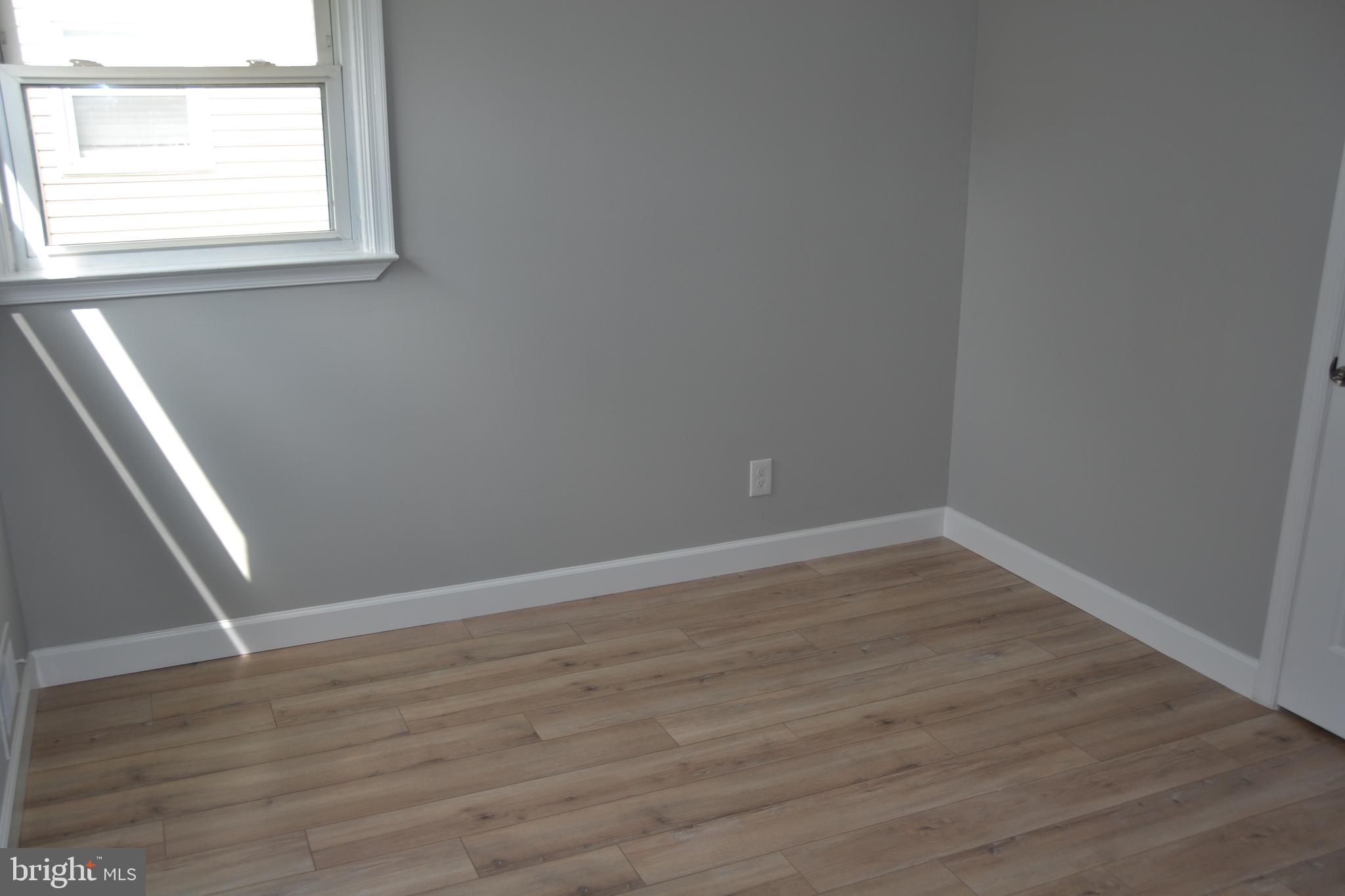 318 Cheddington Road Linthicum, MD 21090 - Photo 19 of 33