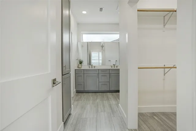 a view of an entryway