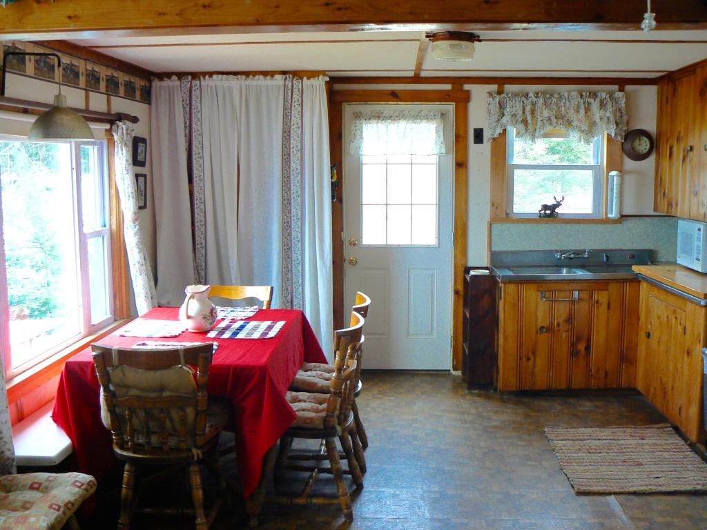 108 Spooner Road Pittsburg, NH 03592 - Photo 7 of 36