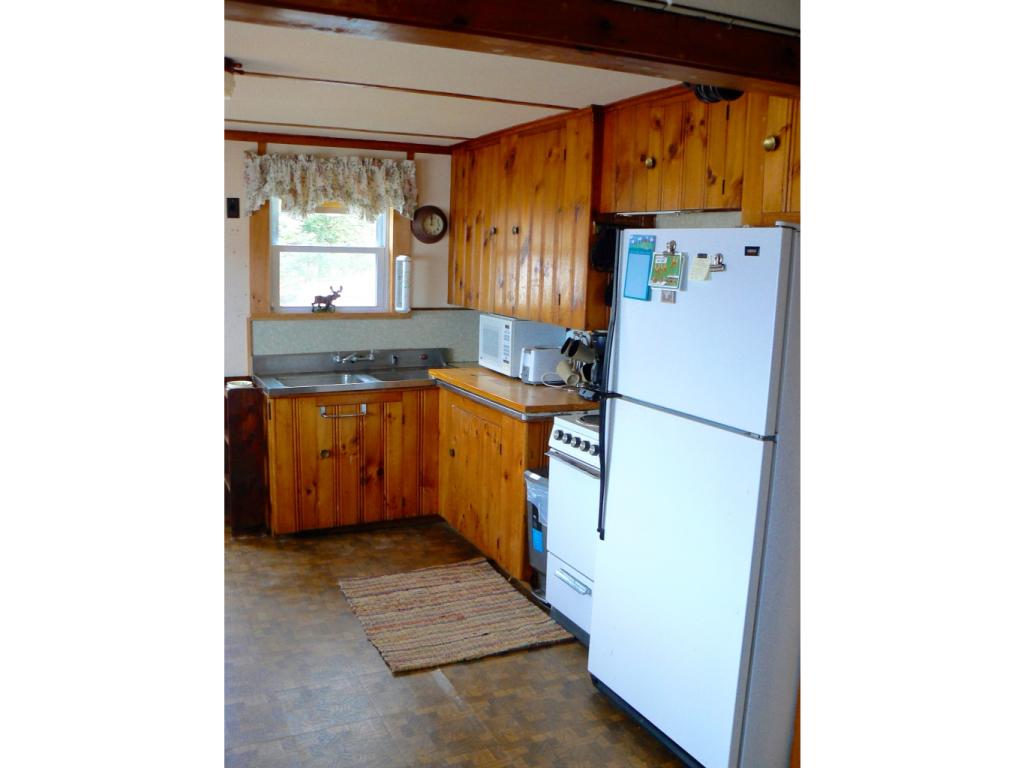 108 Spooner Road Pittsburg, NH 03592 - Photo 9 of 36