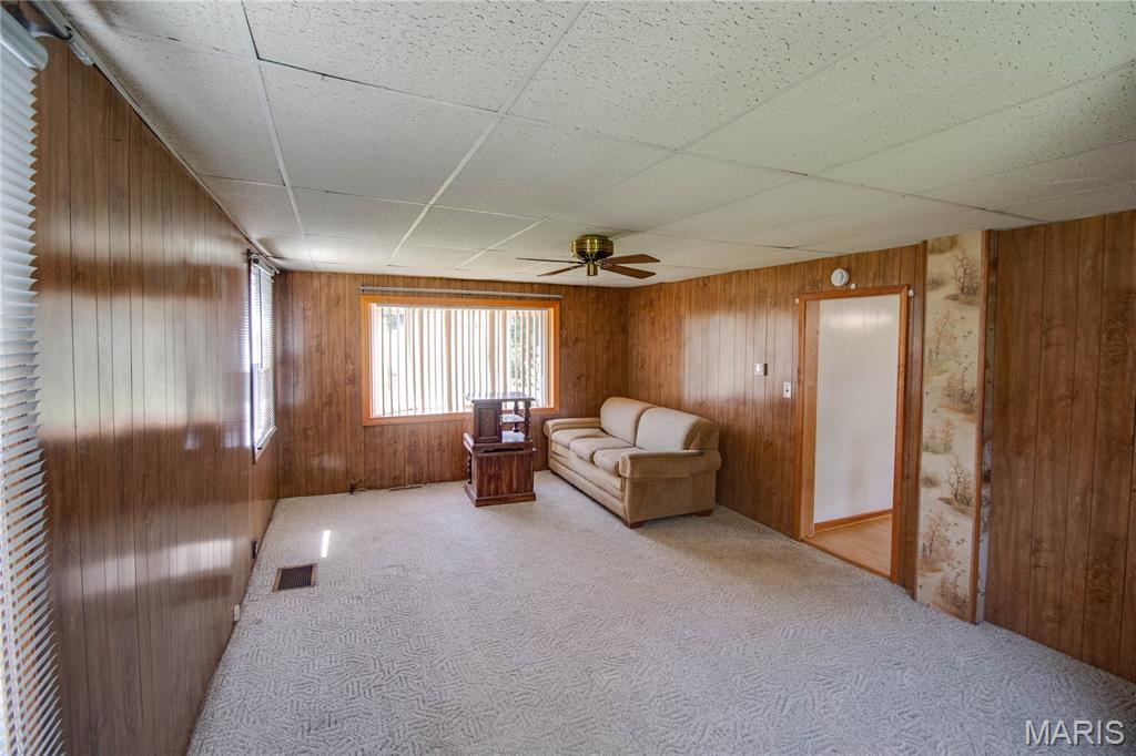 18907 Grange Hall Road Brighton, IL 62012 - Photo 21 of 47