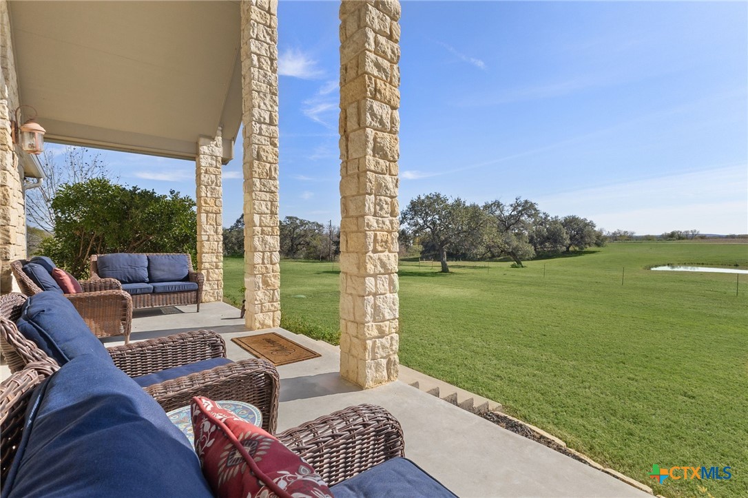 2419 Eden Road Seguin, TX 78155 - Photo 5 of 11