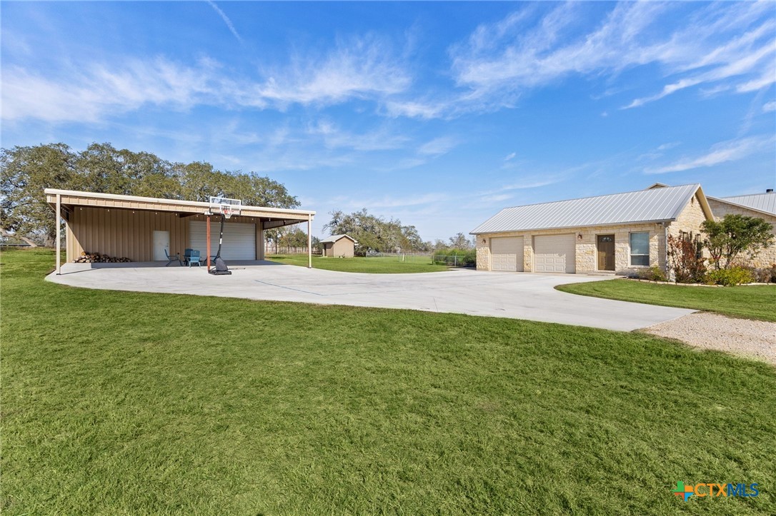 2419 Eden Road Seguin, TX 78155 - Photo 6 of 11