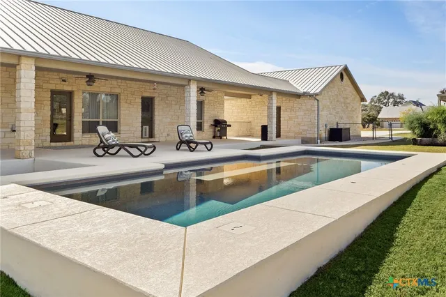 $950,000 | 2419 Eden Road, Seguin, TX 78155