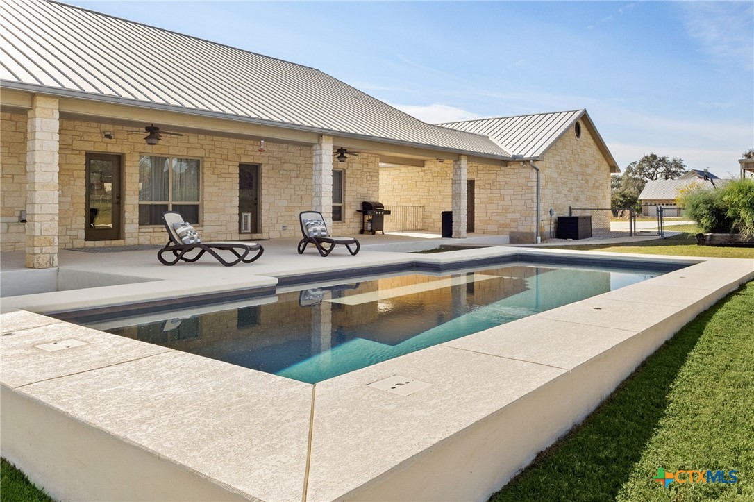 2419 Eden Road Seguin, TX 78155 - Photo 8 of 11