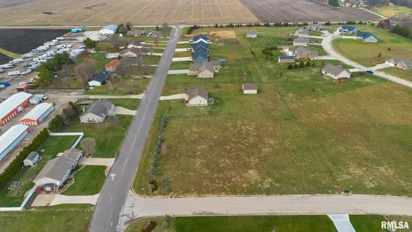 $54,900 | 1960-1962 Mayflower Drive, Pekin, IL 61554