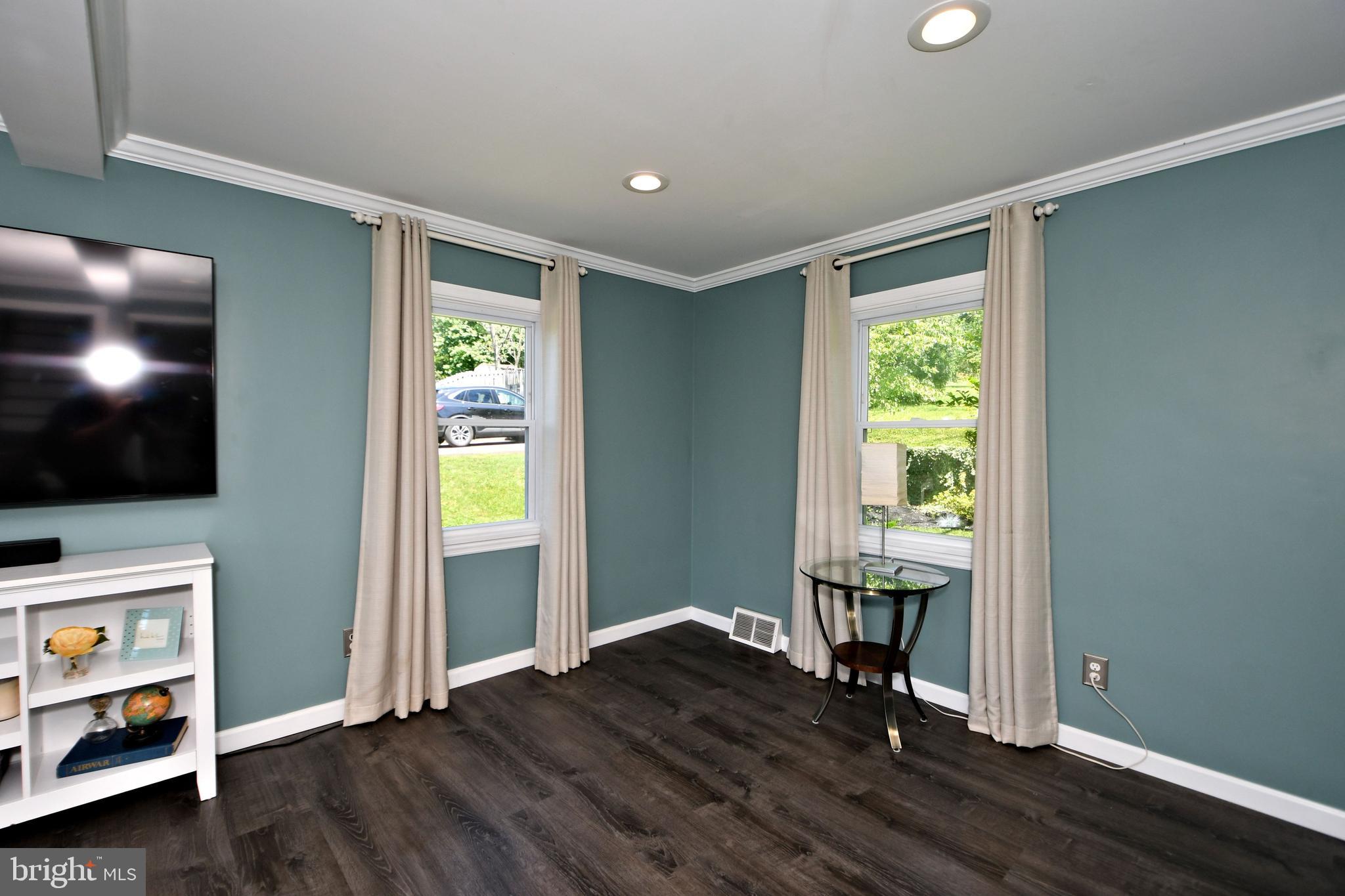 1127 Brooke Road Pottstown, PA 19464 - Photo 11 of 59 Gallery Image 11
