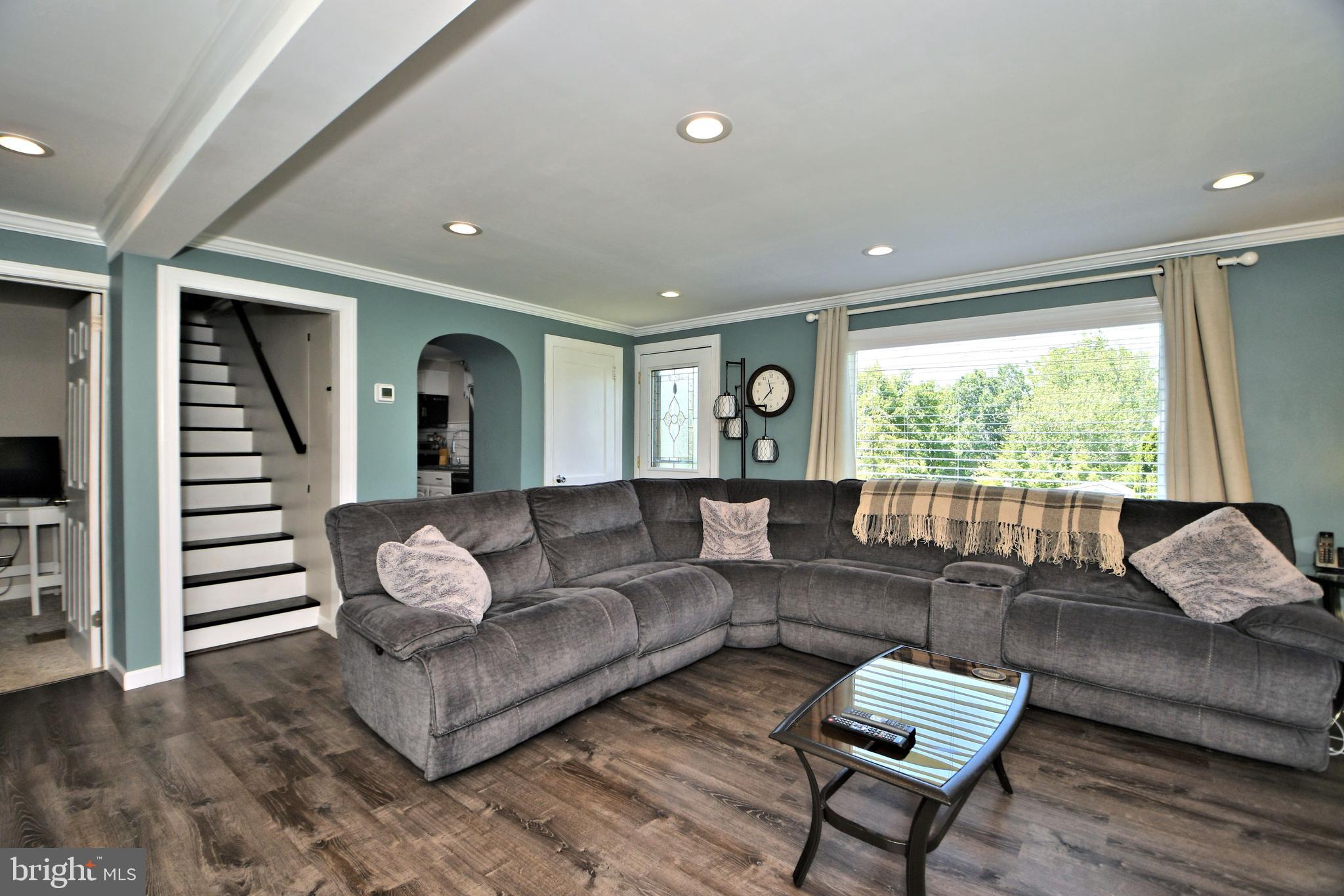 1127 Brooke Road Pottstown, PA 19464 - Photo 9 of 59 Gallery Image 9