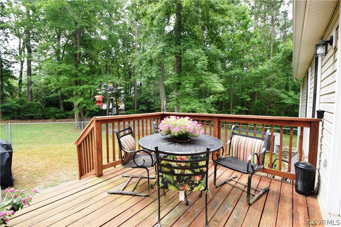 251 Providence Road Deltaville, VA 23043 - Photo 23 of 29 Gallery Image 23