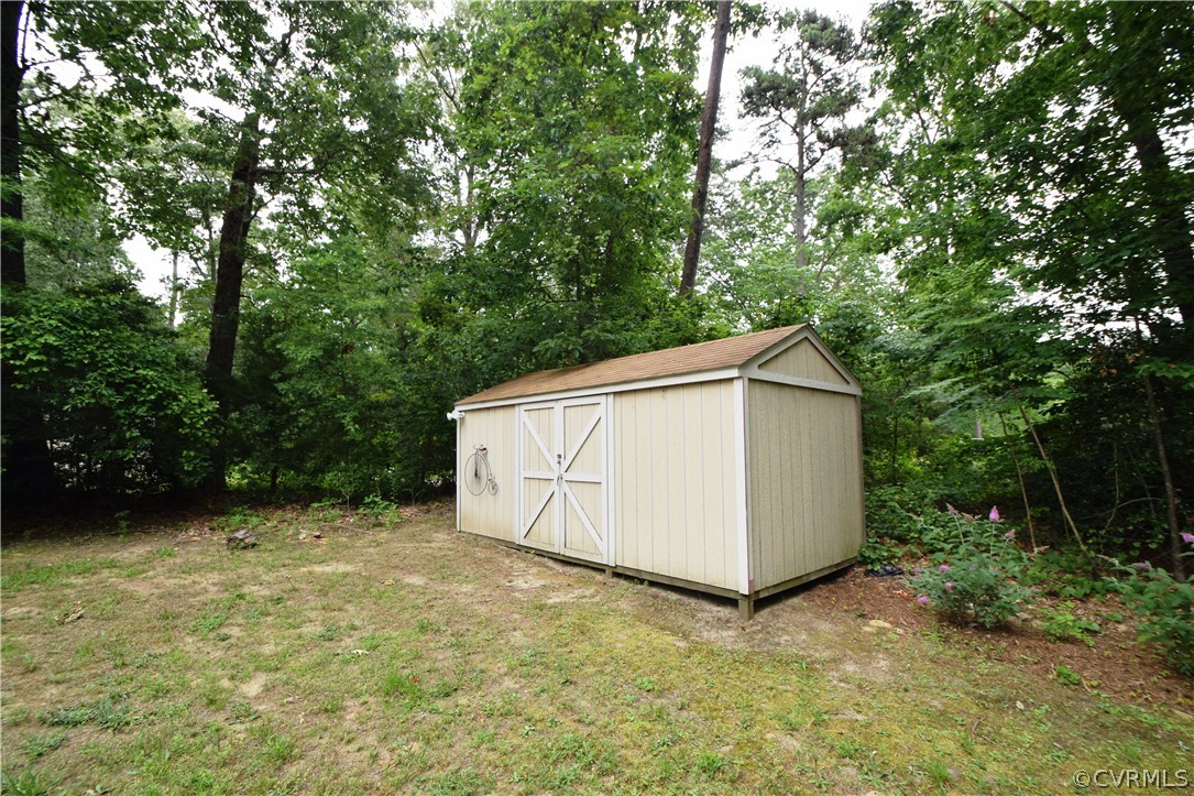 251 Providence Road Deltaville, VA 23043 - Photo 27 of 29 Gallery Image 27