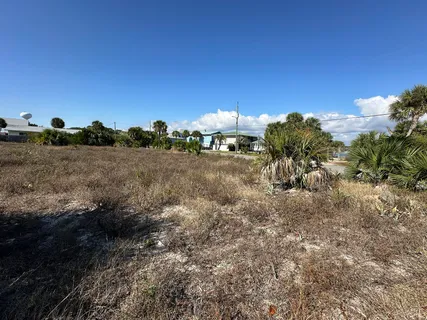 a view of a outdoor space