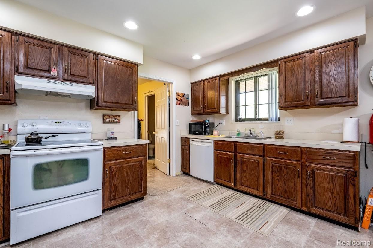 1280 Lathrop Road Allenton, MI 48002 - Photo 30 of 68 1280 Lathrup (30 of 68).jpg