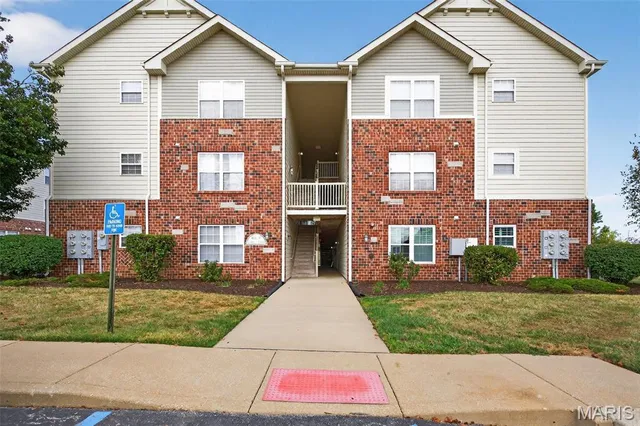 $1,699 | 1313 Piedmont Circle, St. Peters, MO 63304