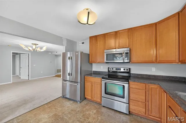 $1,699 | 1313 Piedmont Circle, St. Peters, MO 63304