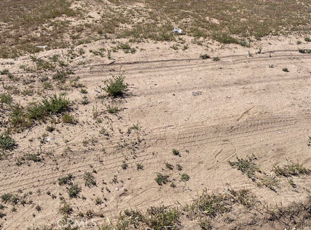 0 Vac/cor 40 Lancaster Ca  