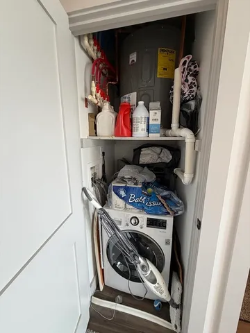 a view of walk in closet