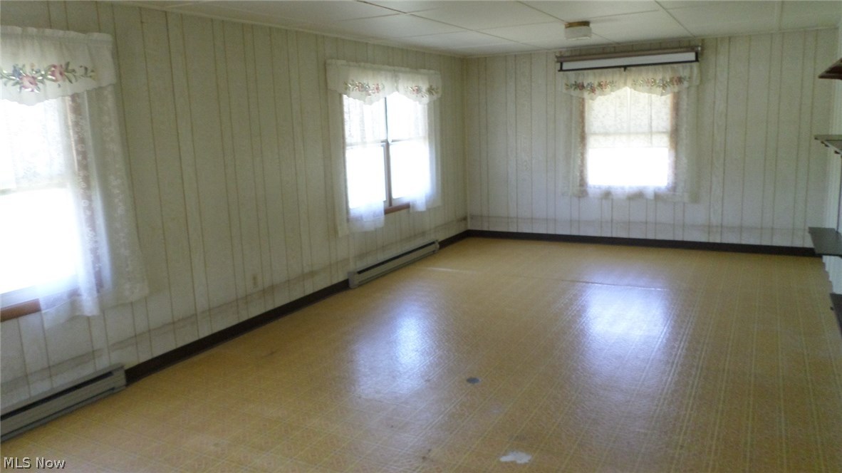 8900 South Kane Road Wadsworth, OH 44281 - Photo 4 of 16 Gallery Image 4