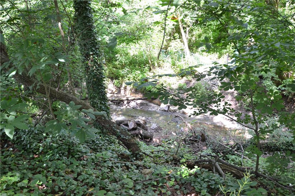 760 Scrubgrass Road Mt. Lebanon, PA 15243 - Photo 3 of 25 Gallery Image 3