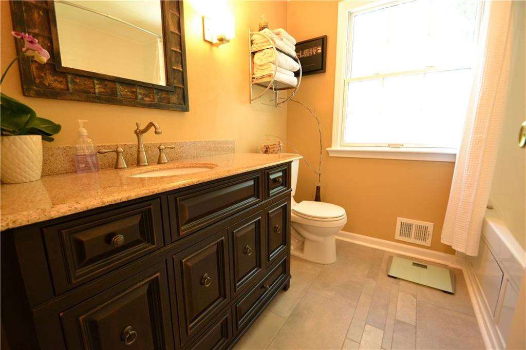 760 Scrubgrass Road Mt. Lebanon, PA 15243 - Photo 22 of 25 Gallery Image 22