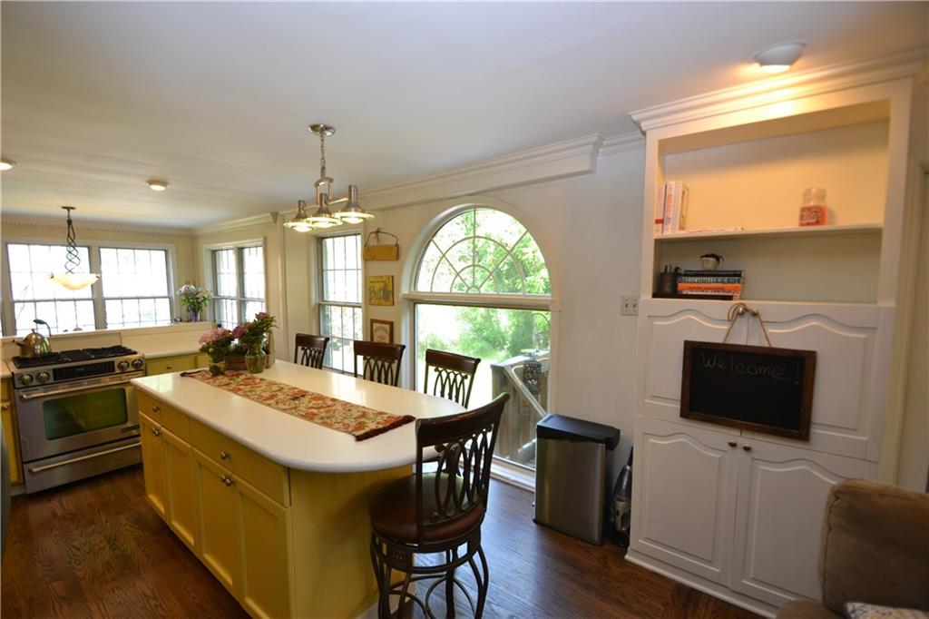 760 Scrubgrass Road Mt. Lebanon, PA 15243 - Photo 5 of 25 Gallery Image 5
