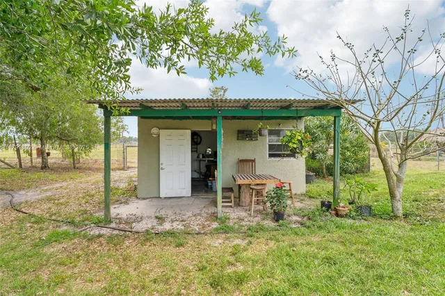 $945,000 | 260 Taft Boulevard, Clewiston, FL 33440