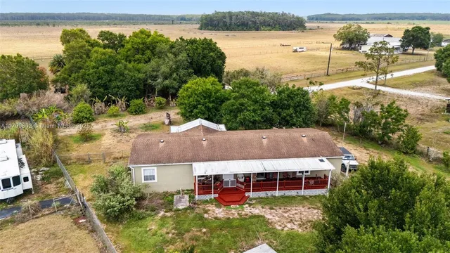 $945,000 | 260 Taft Boulevard, Clewiston, FL 33440