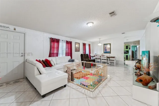 $945,000 | 260 Taft Boulevard, Clewiston, FL 33440