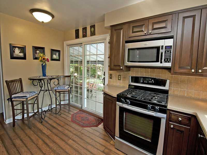 624 Trotwood Ridge Road Upper St. Clair, PA 15241 - Photo 11 of 22 Kitchen.