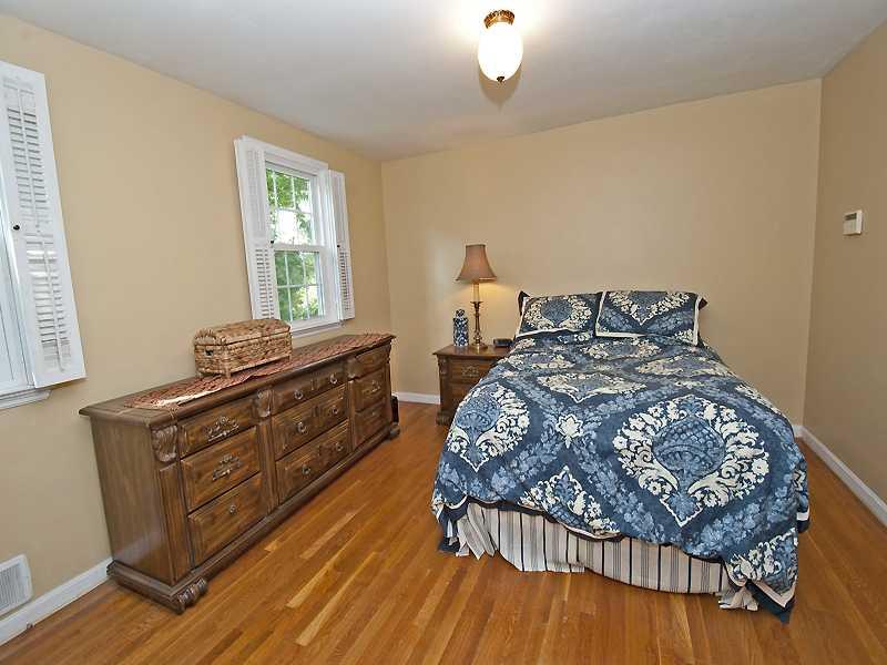 624 Trotwood Ridge Road Upper St. Clair, PA 15241 - Photo 15 of 22 Bedroom.