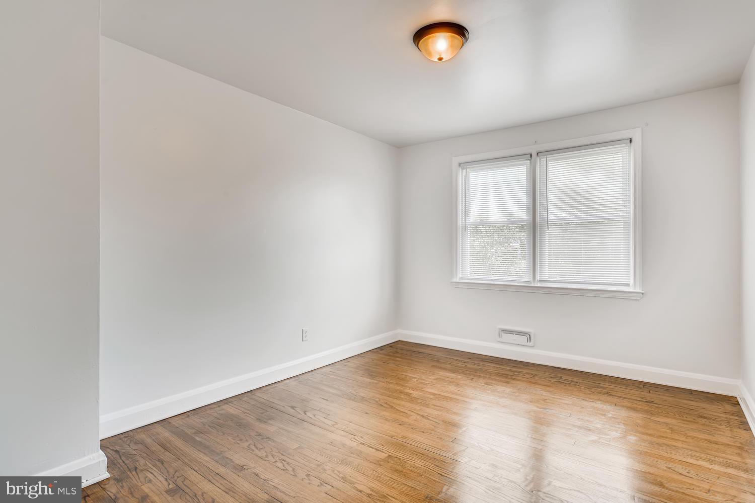 1671 Burnwood Road Baltimore, MD 21239 - Photo 18 of 24 Gallery Image 18