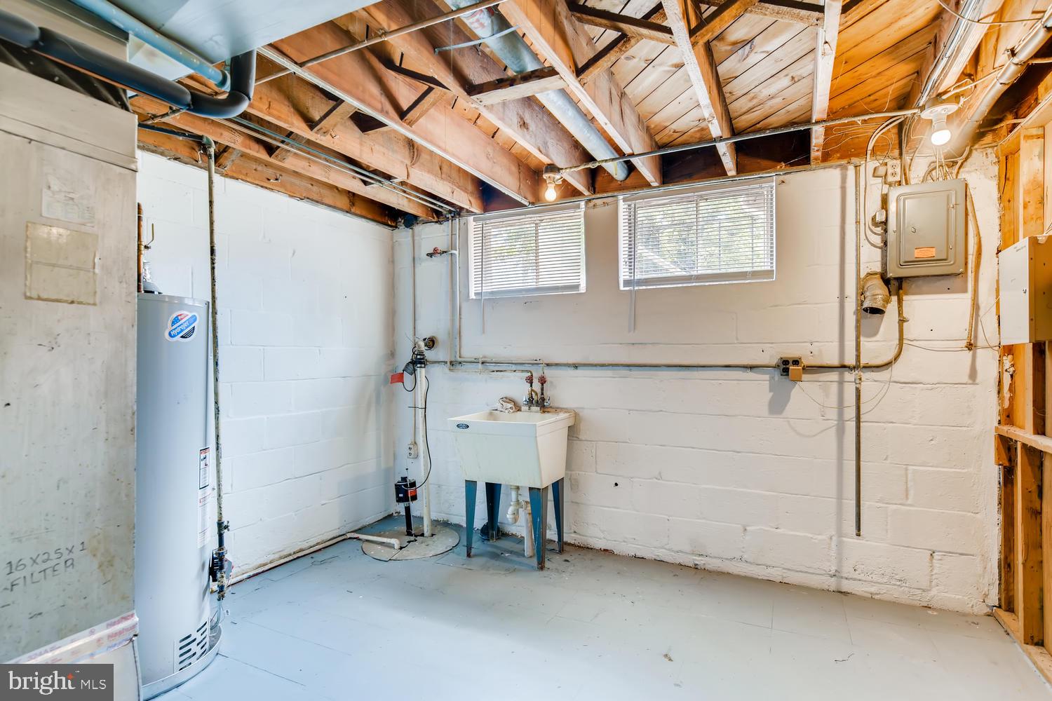 1671 Burnwood Road Baltimore, MD 21239 - Photo 22 of 24 Gallery Image 22