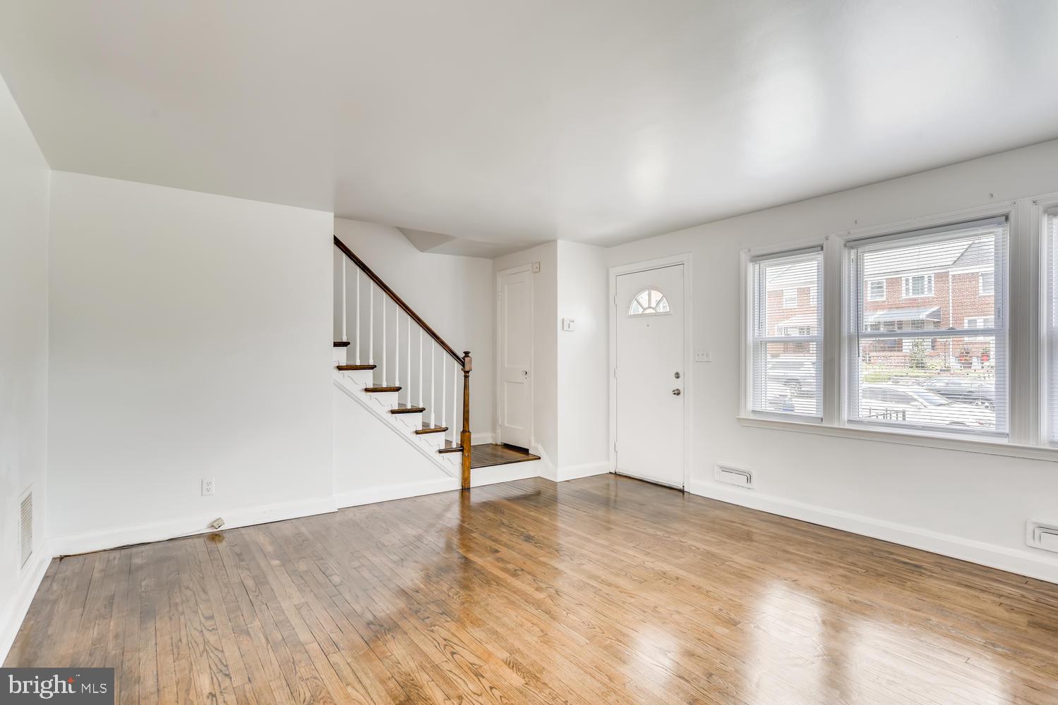 1671 Burnwood Road Baltimore, MD 21239 - Photo 5 of 24 Gallery Image 5
