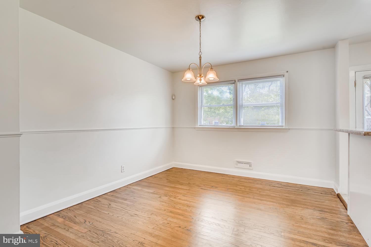 1671 Burnwood Road Baltimore, MD 21239 - Photo 6 of 24 Gallery Image 6