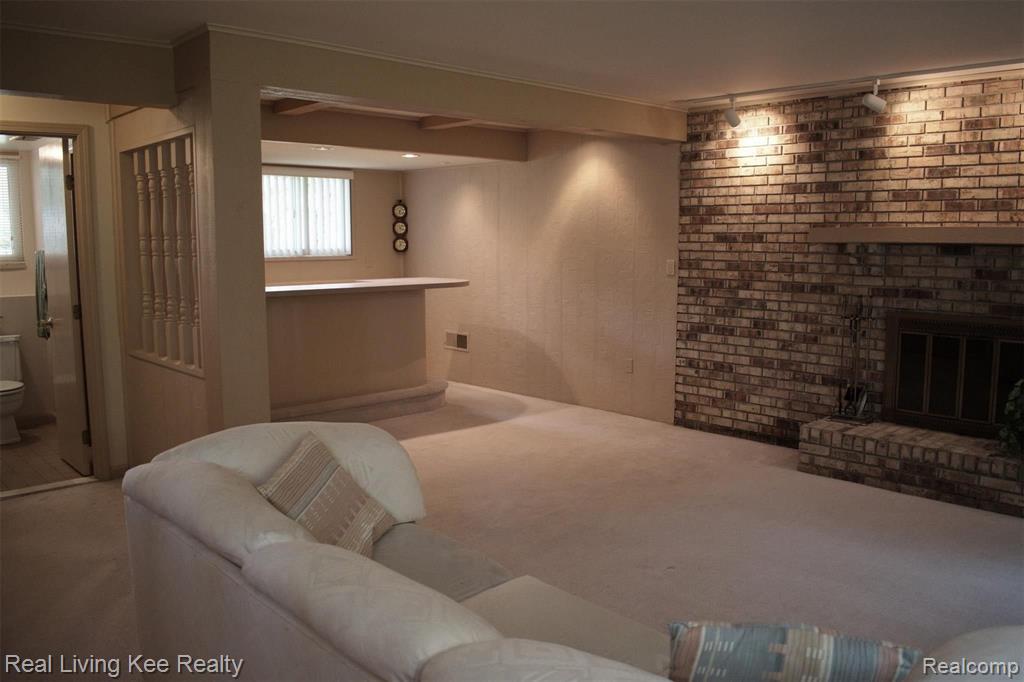 88 East Maryknoll Road Rochester Hills, MI 48309 - Photo 14 of 36