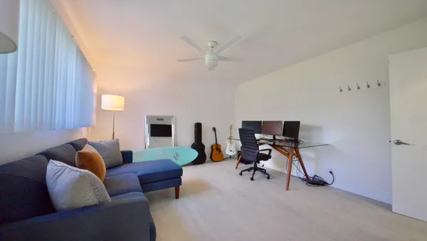 $4,999 | 871 Northeast 27th Avenue, Pompano Beach, FL 33062