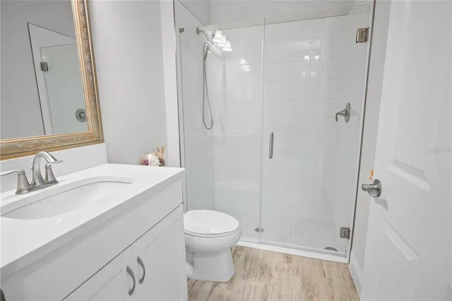 a view of a livingroom with furniture