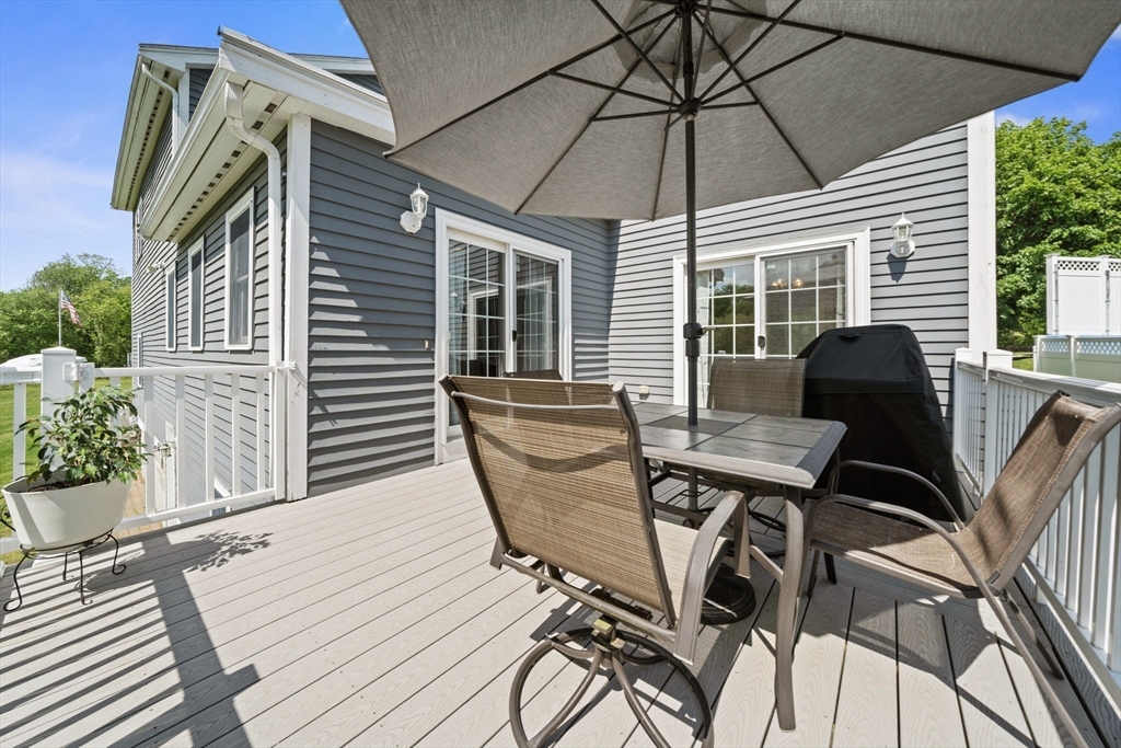 718 R Cabot Street Beverly, MA 01915 - Photo 30 of 38