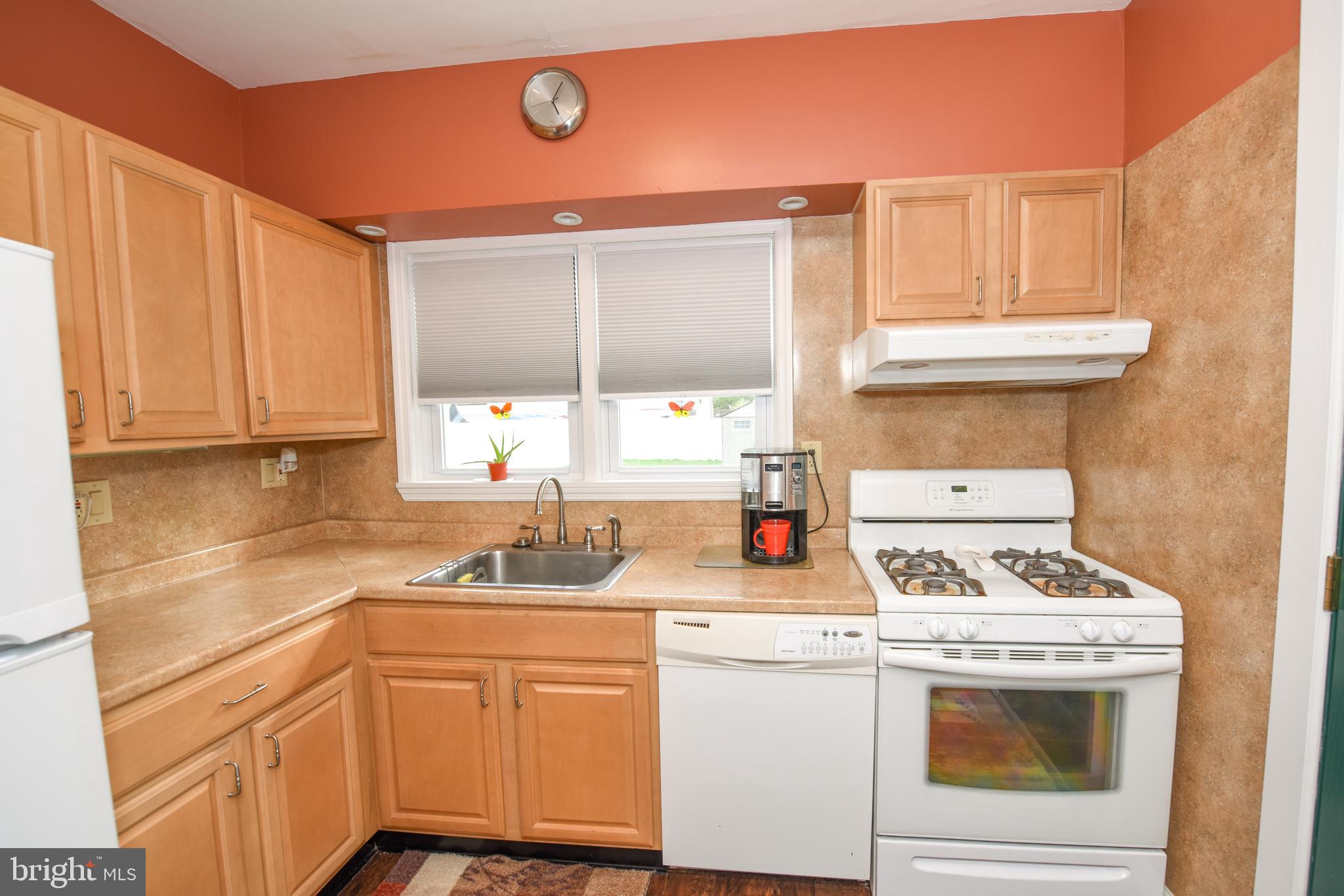 1106 Russell Road Willow Grove, PA 19090 - Photo 14 of 70 Gallery Image 14