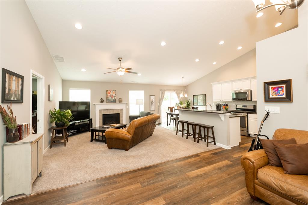 5753 Pebblebrooke Road Whitestown, IN 46075 - Photo 4 of 31