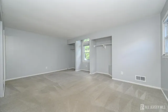 $450,000 | 6 Stowe Court, Freehold, NJ 07728