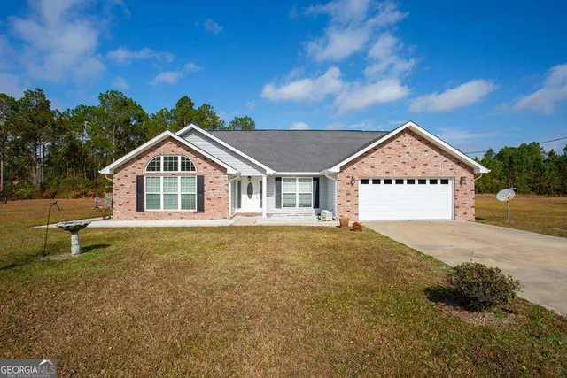 $349,000 | 99 Jennifer Lane, Baxley, GA 31513